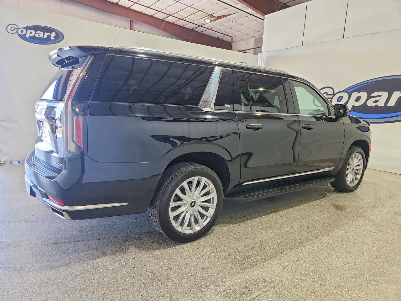 2023 CADILLAC ESCALADE ESV LUXURY — снимка 3