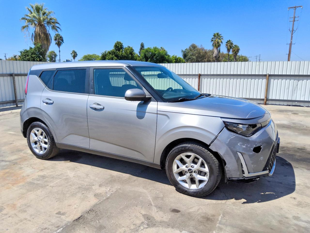 2023 KIA SOUL LX — снимка 4