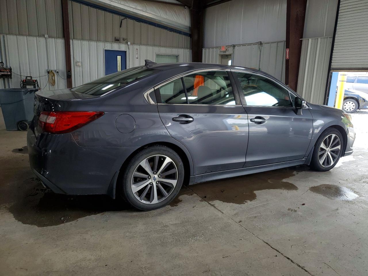 2019 SUBARU LEGACY 3.6R LIMITED — снимка 3
