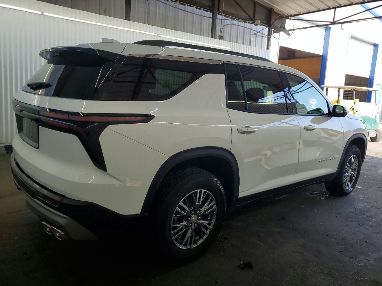 2026 CHEVROLET TRAVERSE LT — снимка 3