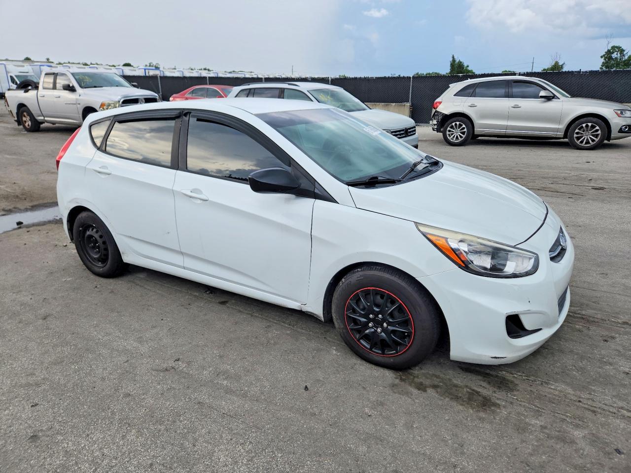 2017 HYUNDAI ACCENT SE — снимка 4