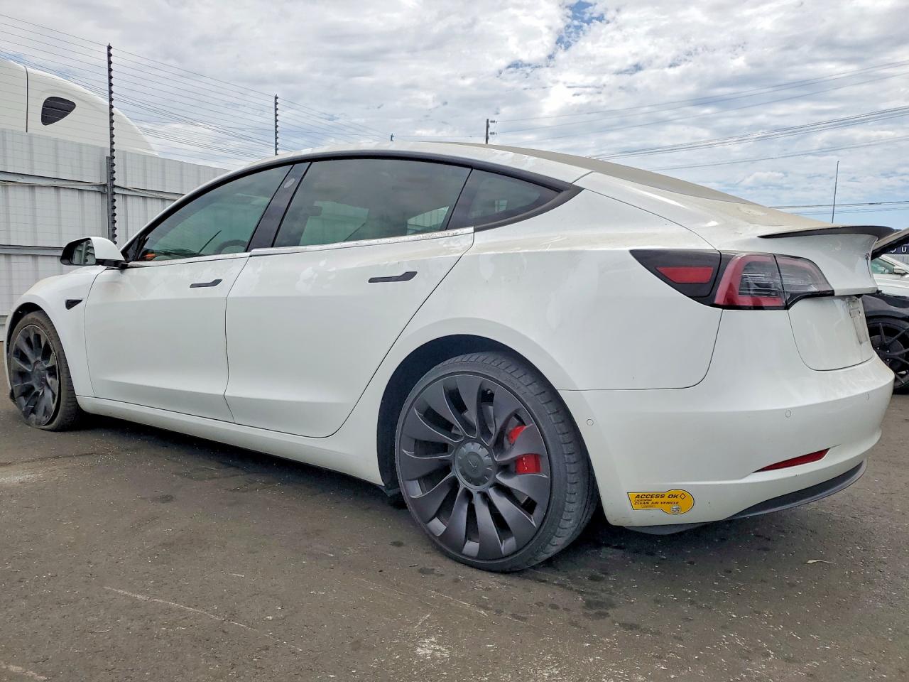 2022 TESLA MODEL 3 — снимка 2