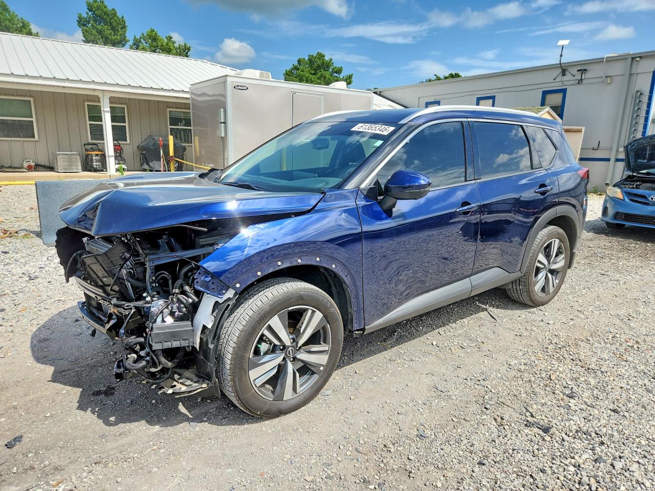 2024 NISSAN ROGUE SL