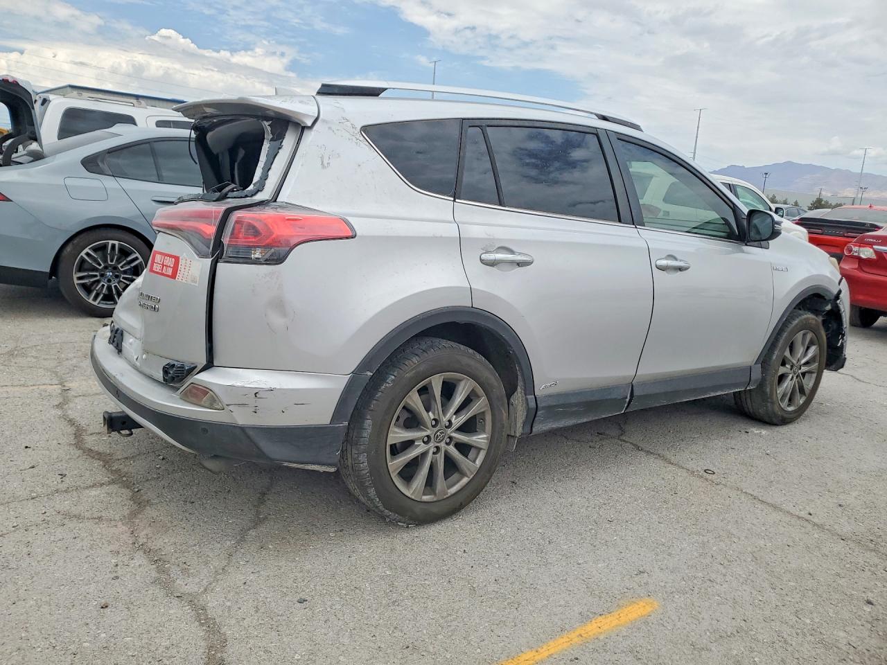 2016 TOYOTA RAV4 HV LIMITED — снимка 3