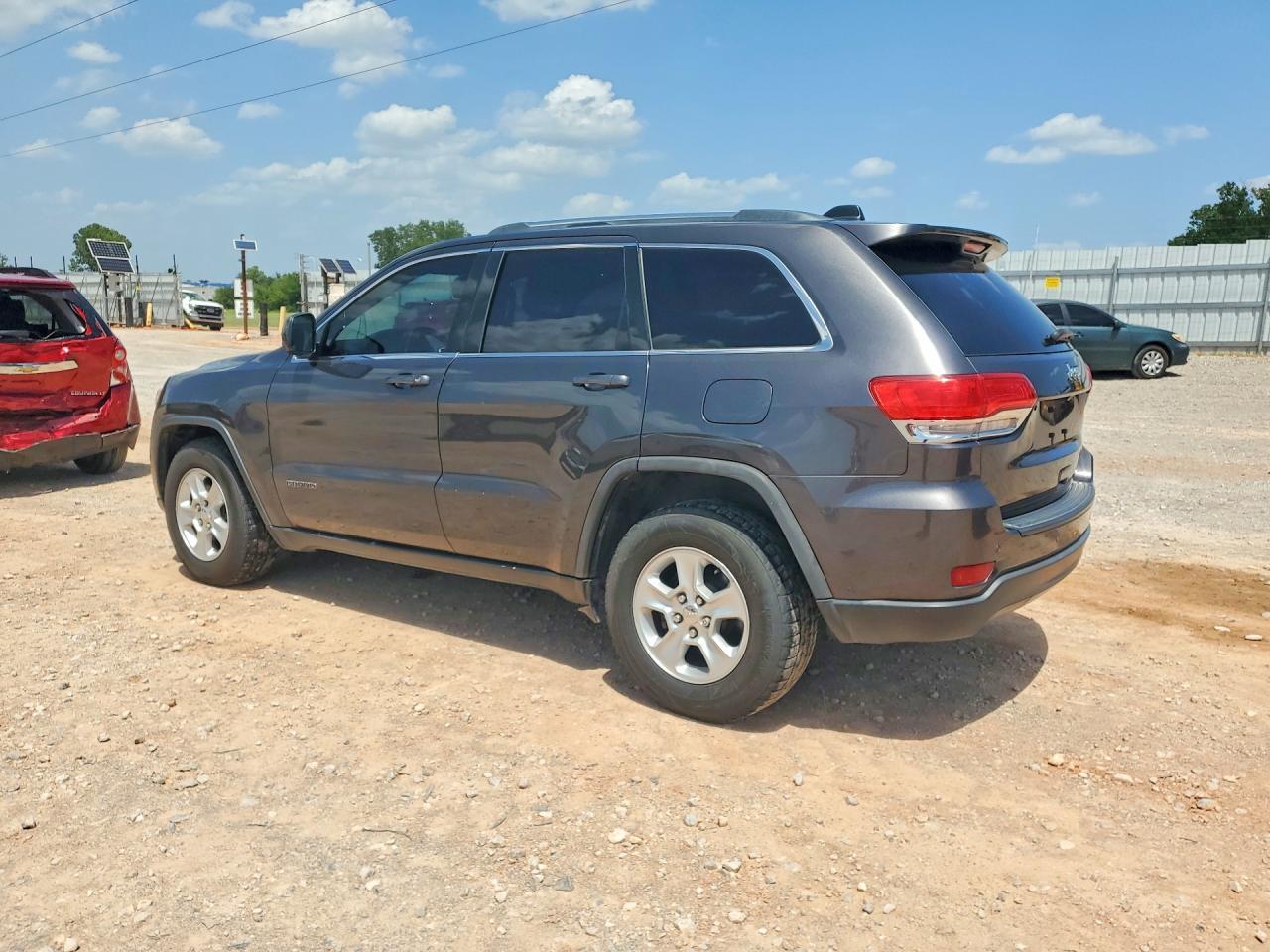 2017 JEEP GRAND CHEROKEE LAREDO — снимка 2
