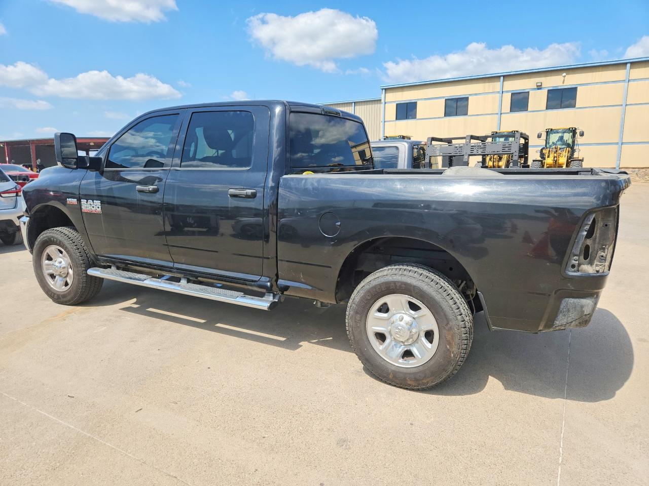 2015 RAM 2500 ST — снимка 2