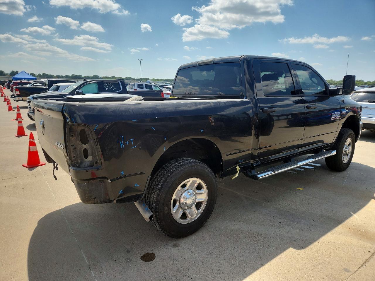 2015 RAM 2500 ST — снимка 3
