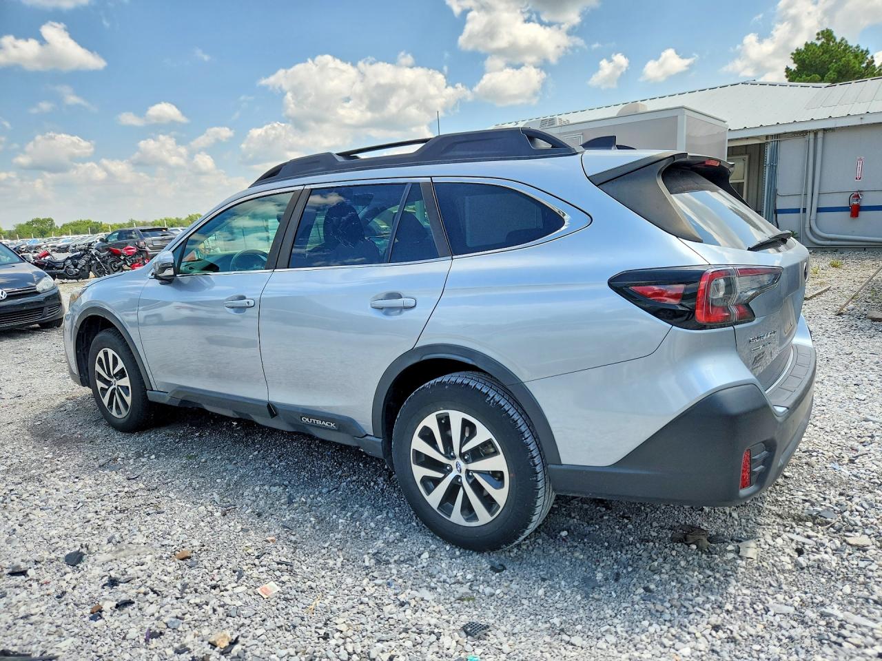 2020 SUBARU OUTBACK PREMIUM — снимка 2