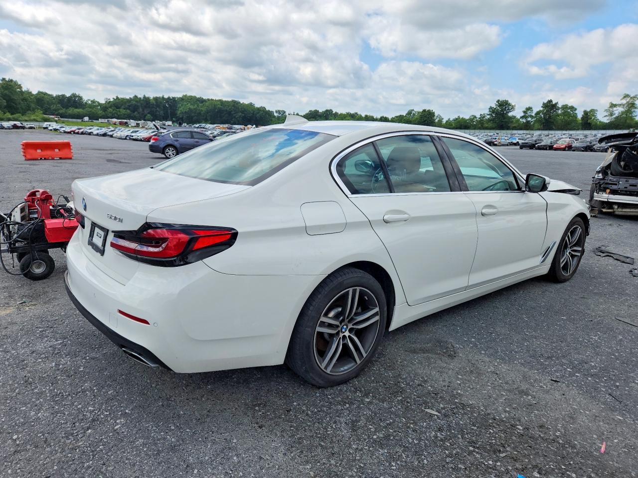 2022 BMW 530 XI — снимка 3