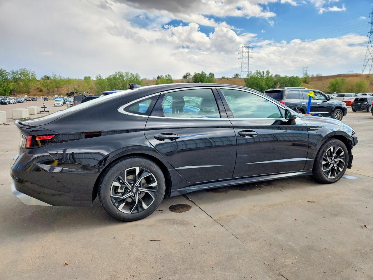 2025 HYUNDAI SONATA SEL — снимка 3