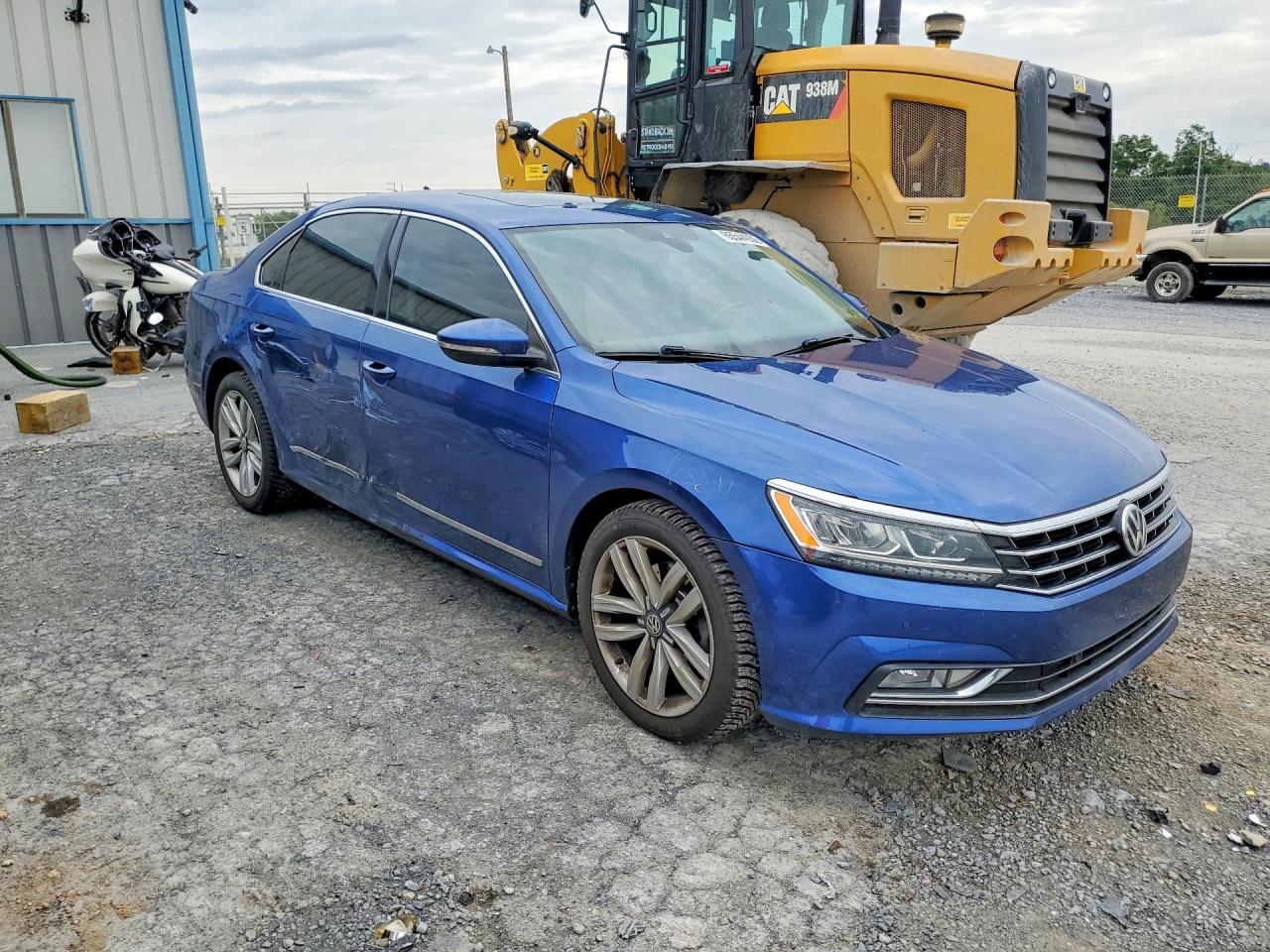 2017 VOLKSWAGEN PASSAT SEL PREMIUM — снимка 4