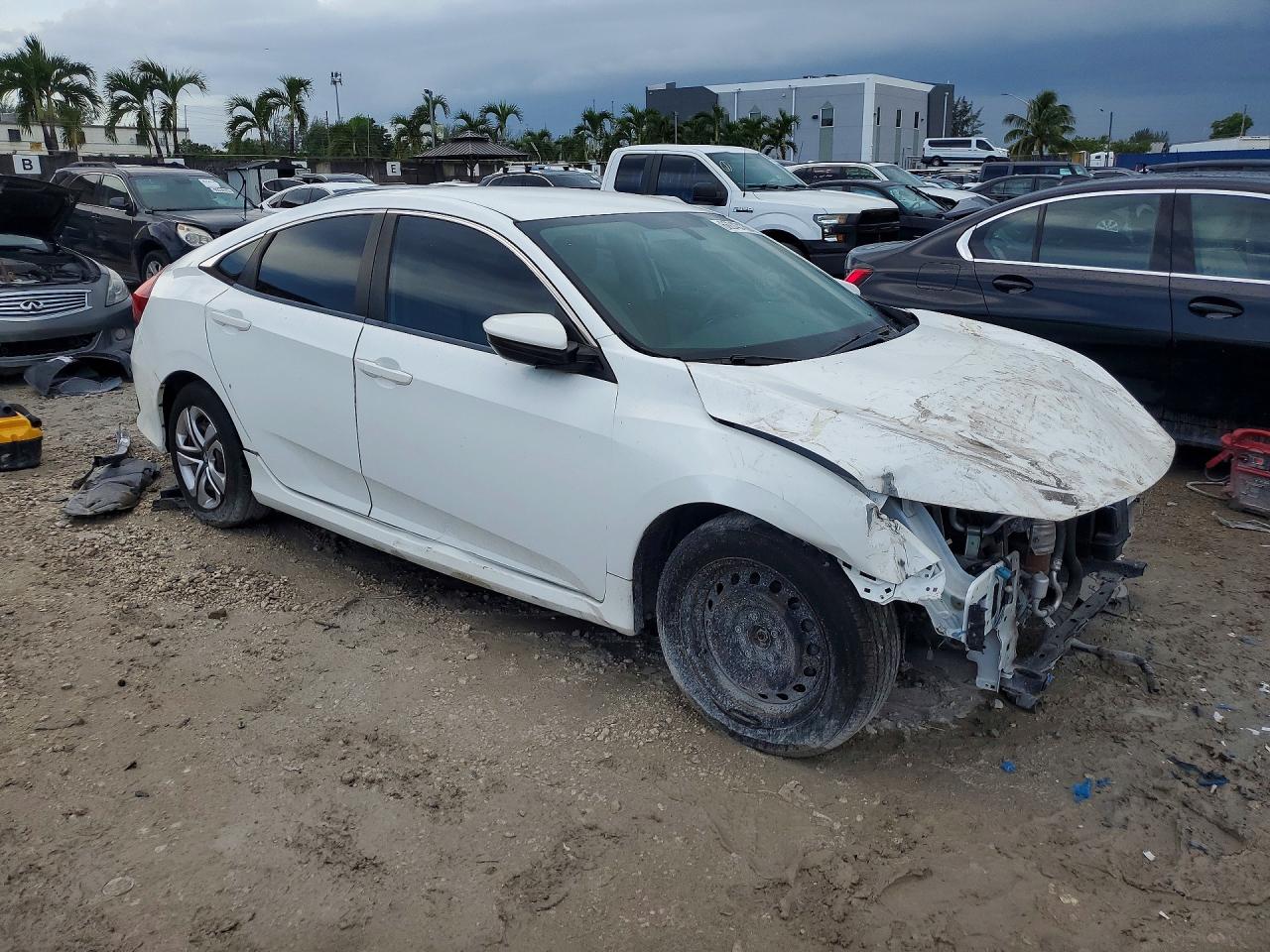 2017 HONDA CIVIC LX — снимка 4