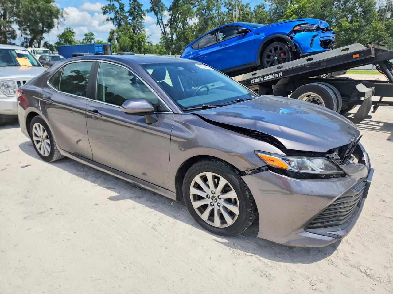 2019 TOYOTA CAMRY LE — снимка 4