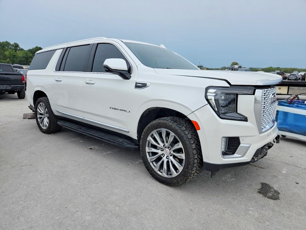 2024 GMC YUKON XL DENALI — снимка 4