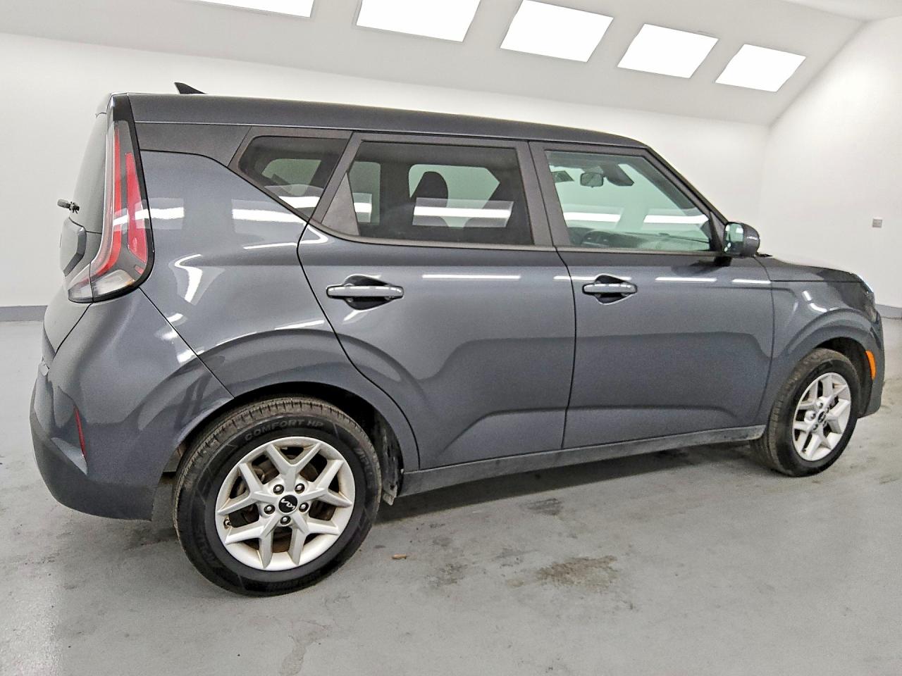 2023 KIA SOUL LX — снимка 3