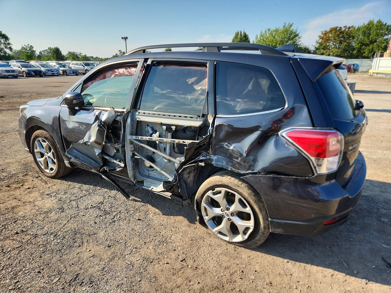 2017 SUBARU FORESTER 2.5I TOURING — снимка 2