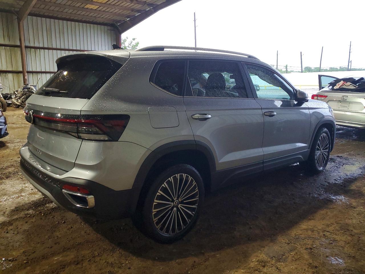 2025 VOLKSWAGEN TAOS SE — снимка 3