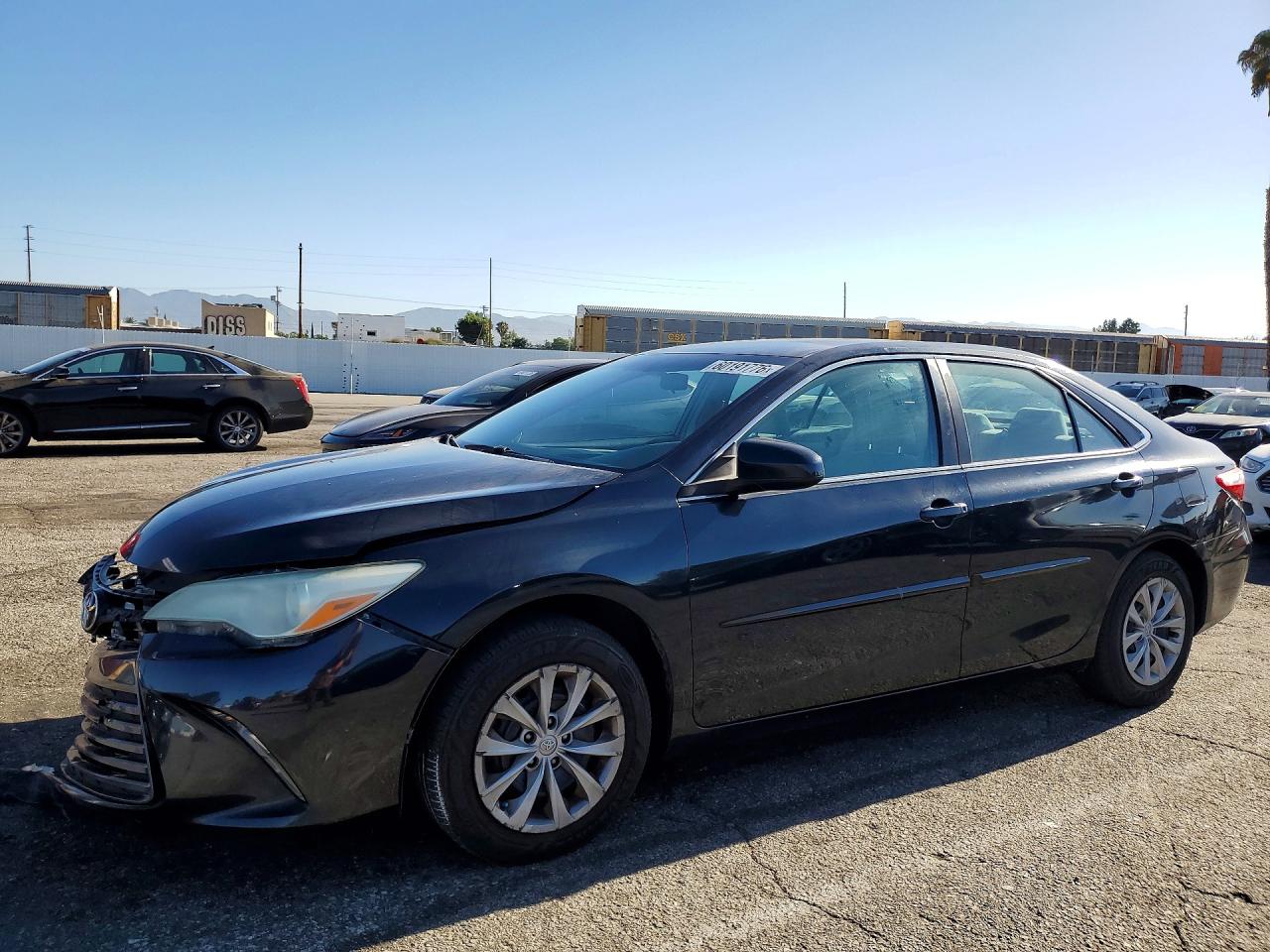 2016 TOYOTA CAMRY LE