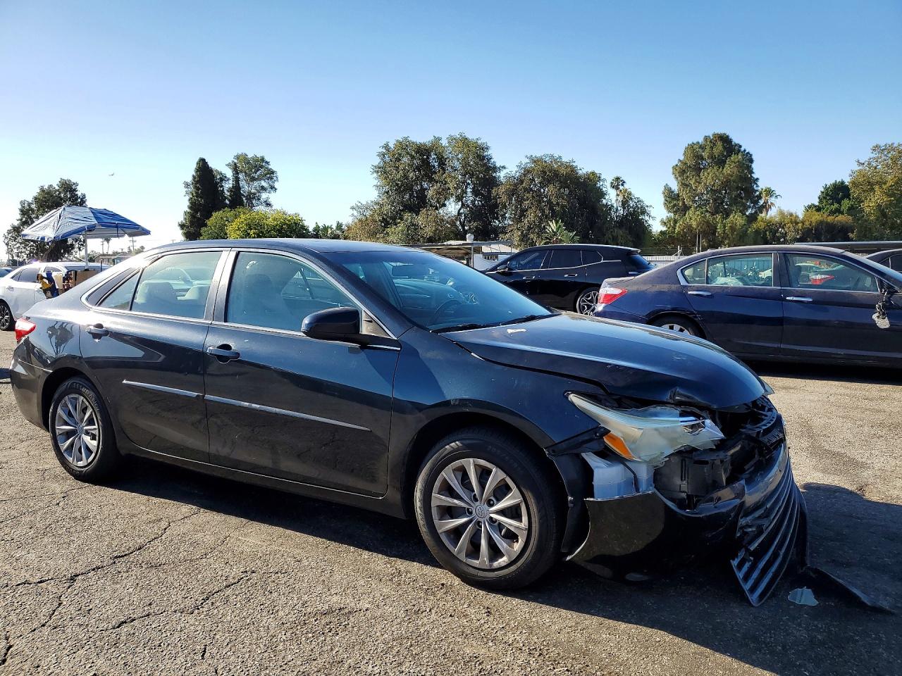 2016 TOYOTA CAMRY LE — снимка 4