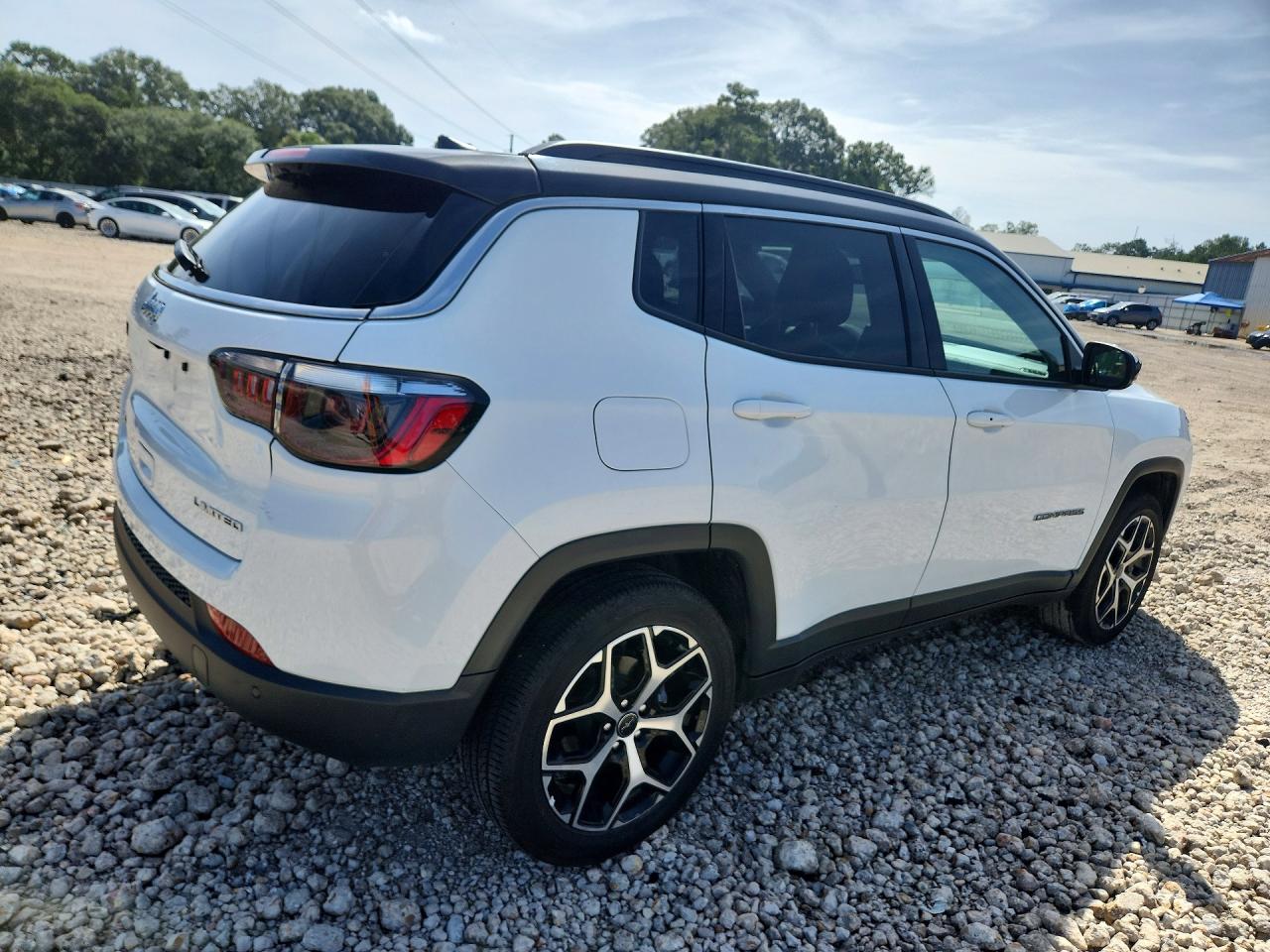 2025 JEEP COMPASS LIMITED — снимка 3