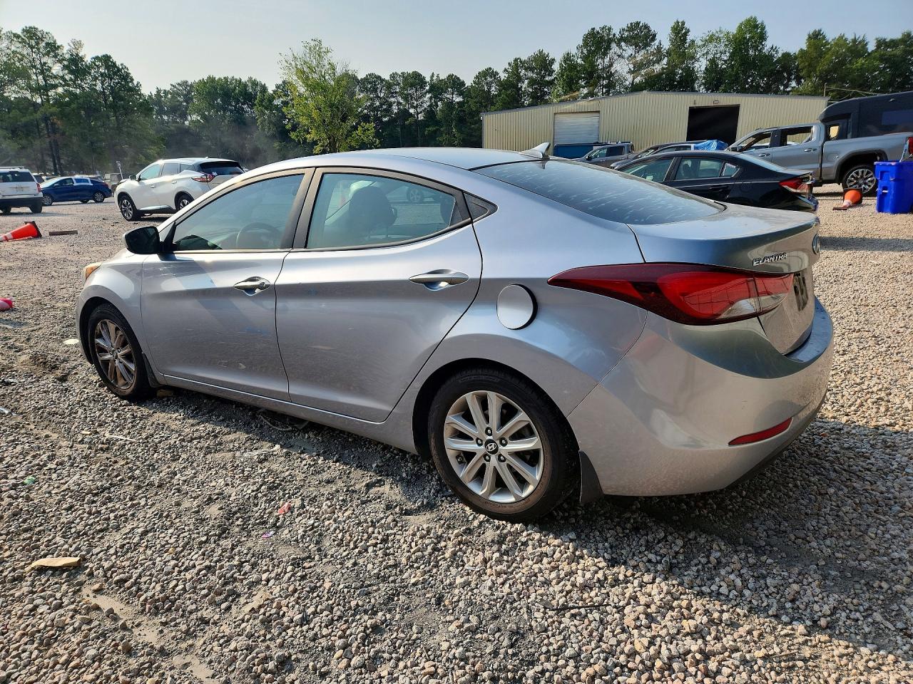 2015 HYUNDAI ELANTRA SE — снимка 2