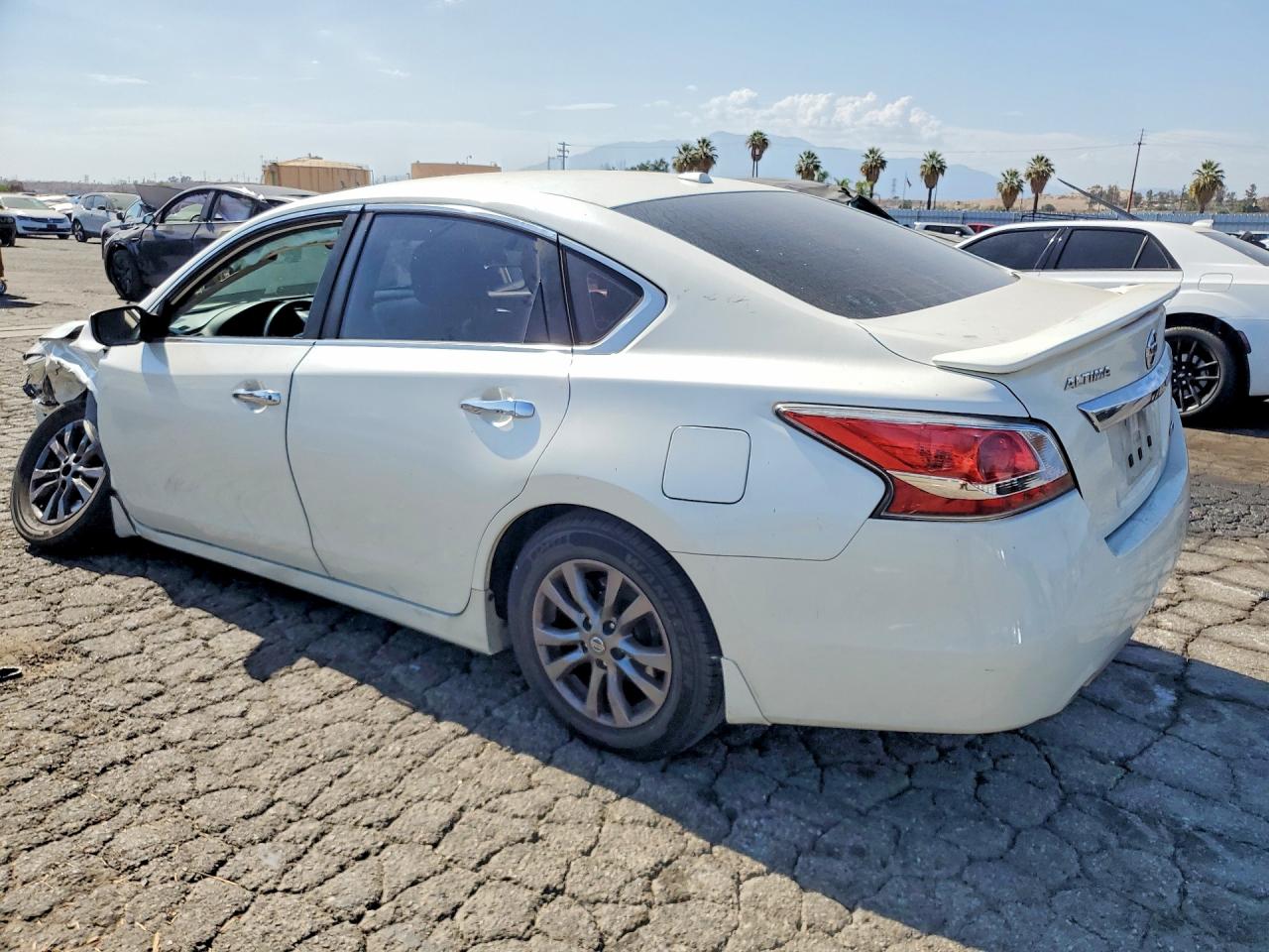 2015 NISSAN ALTIMA 2.5 S — снимка 2