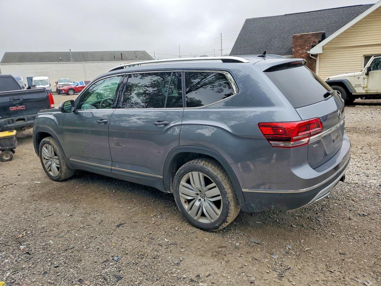 2018 VOLKSWAGEN ATLAS SEL PREMIUM — снимка 2