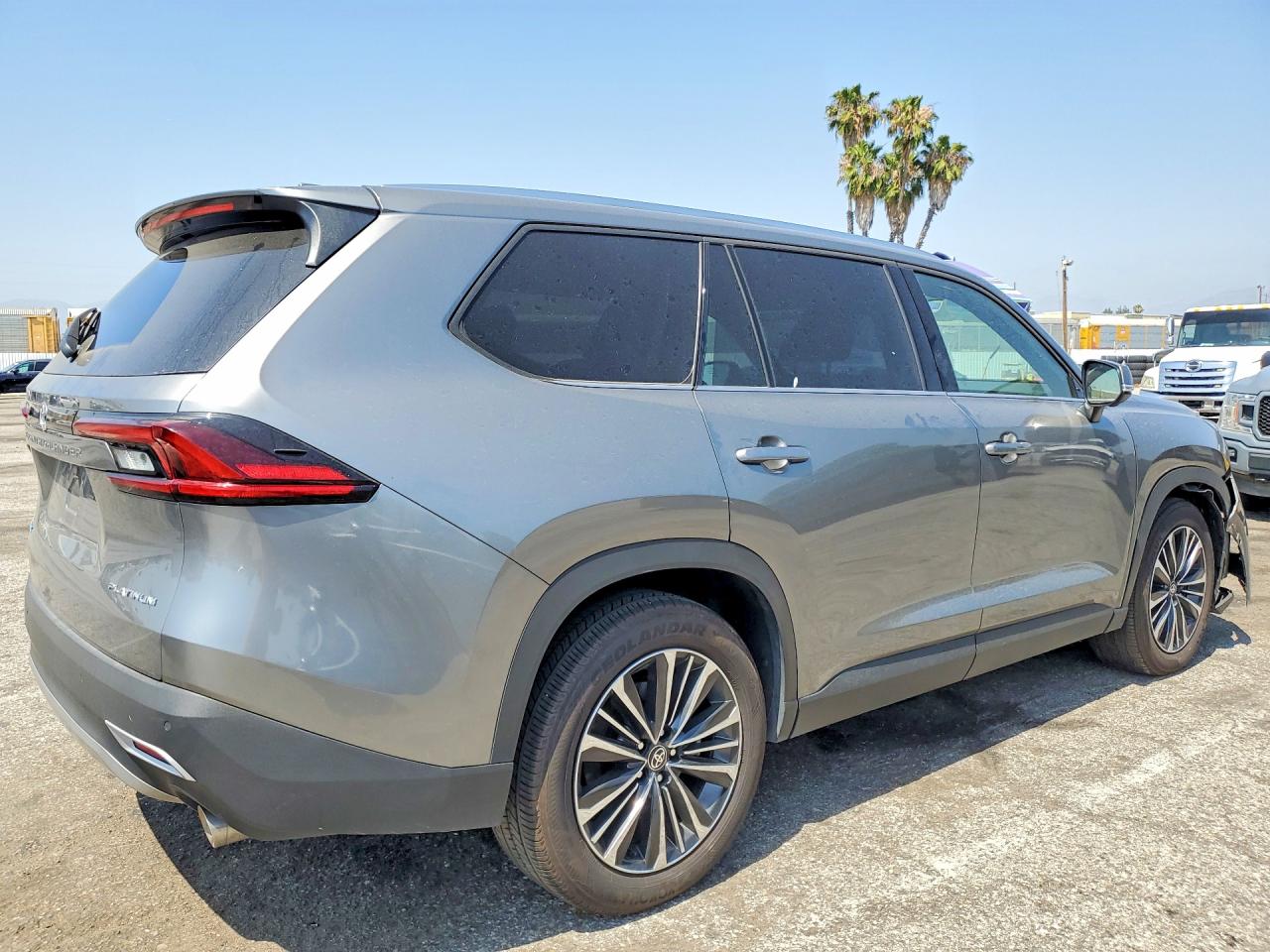 2025 TOYOTA GRAND HIGHLANDER HYBRID MAX PLATINUM — снимка 3