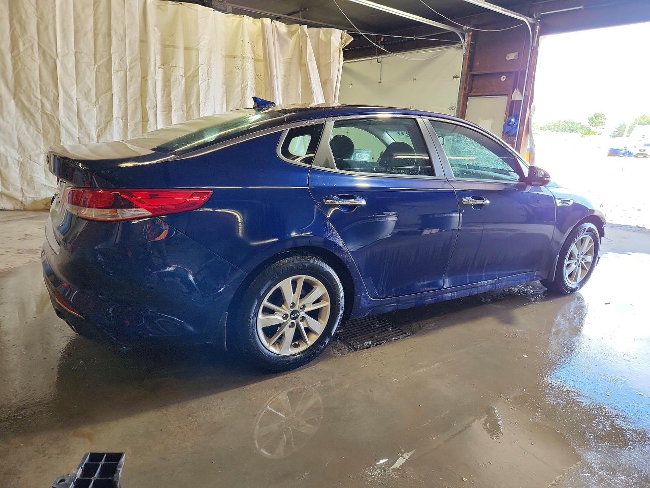 2017 KIA OPTIMA LX — снимка 3