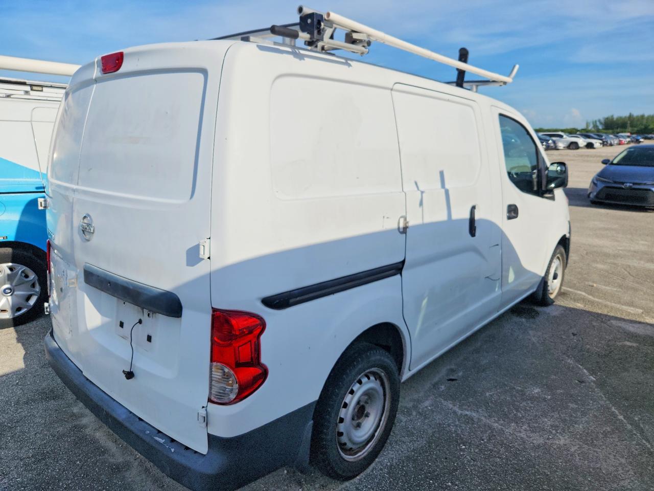 2017 NISSAN NV200 — снимка 3