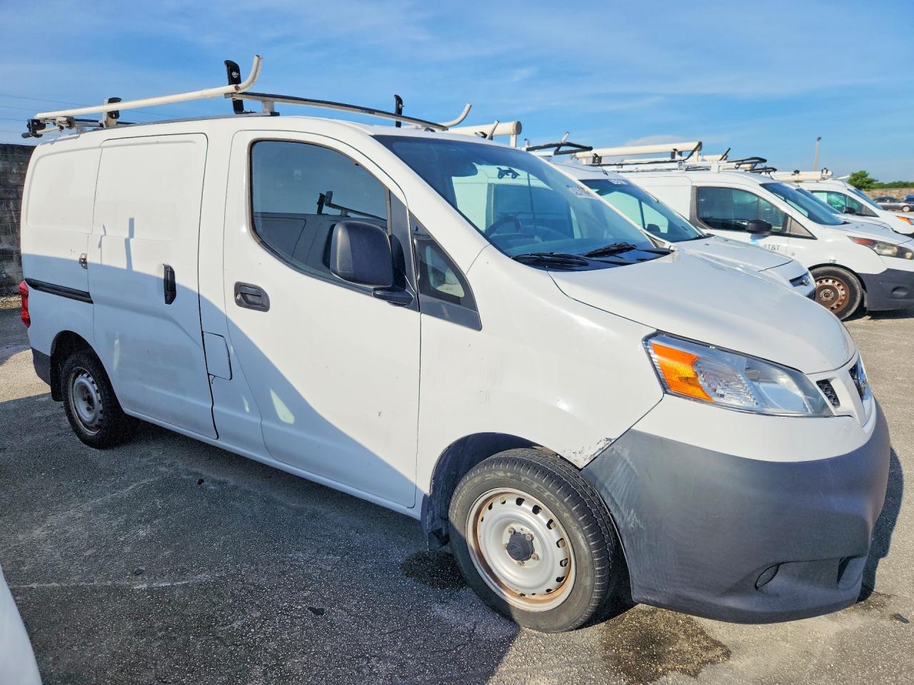 2017 NISSAN NV200 — снимка 4
