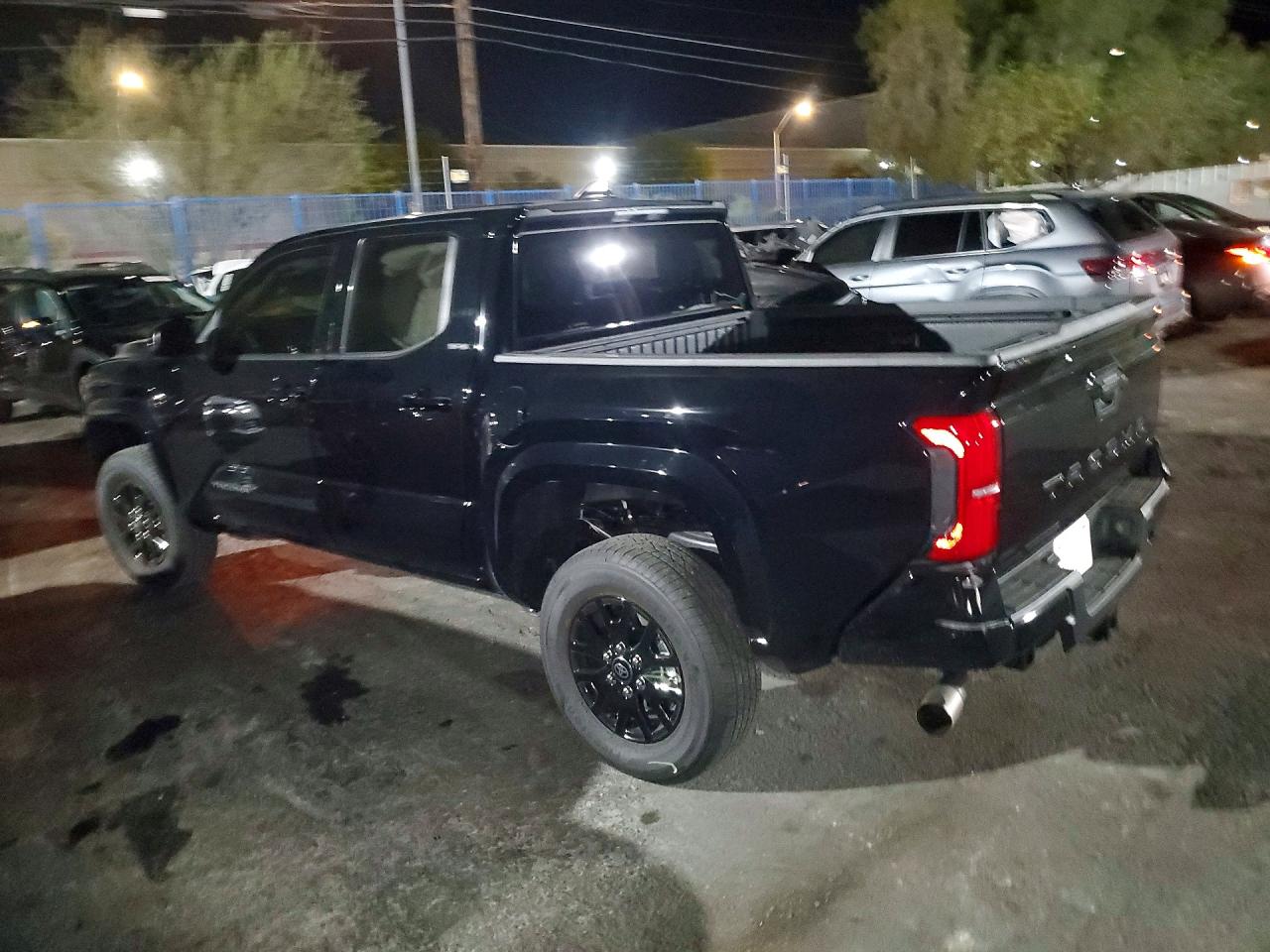 2026 TOYOTA TACOMA SR5 — снимка 2