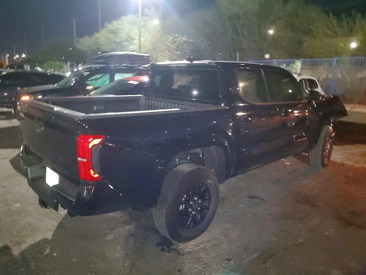 2026 TOYOTA TACOMA SR5 — снимка 3