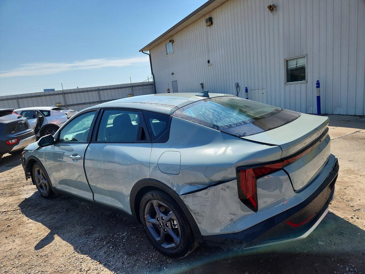 2026 KIA K4 LXS — photo 2