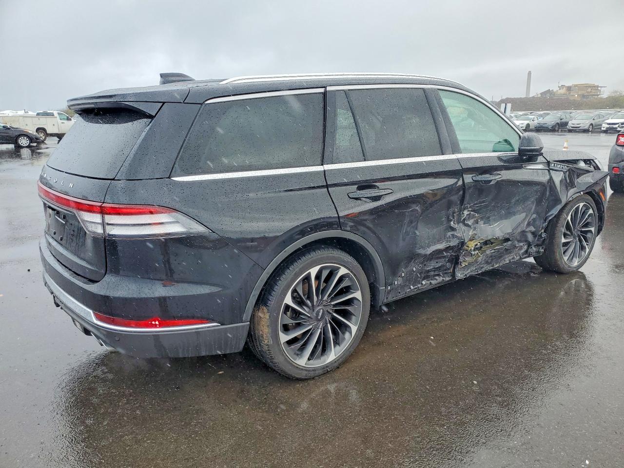 2025 LINCOLN AVIATOR RESERVE — снимка 3