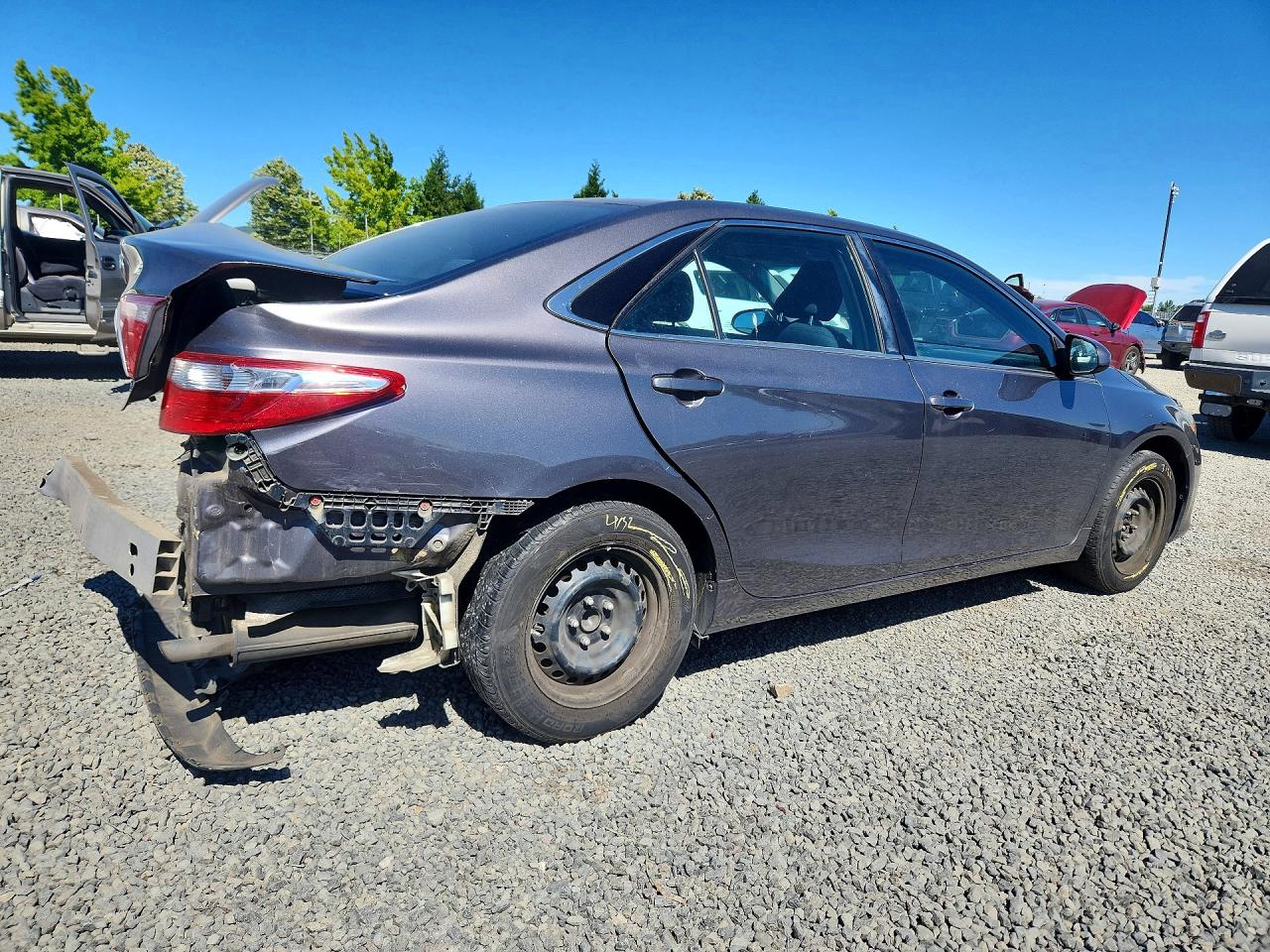 2015 TOYOTA CAMRY LE — снимка 3