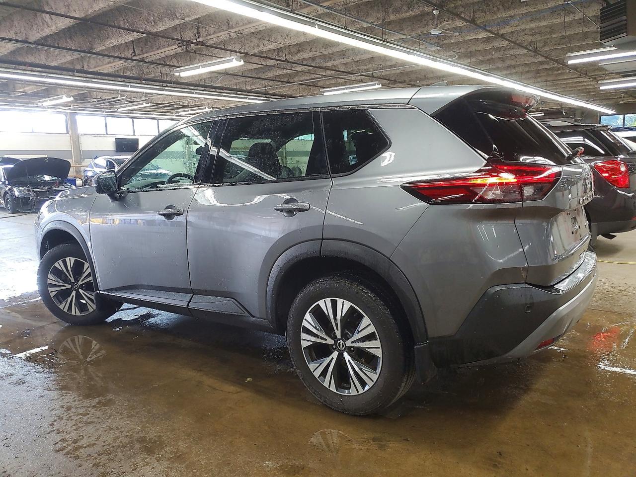 2021 NISSAN ROGUE SV — снимка 2