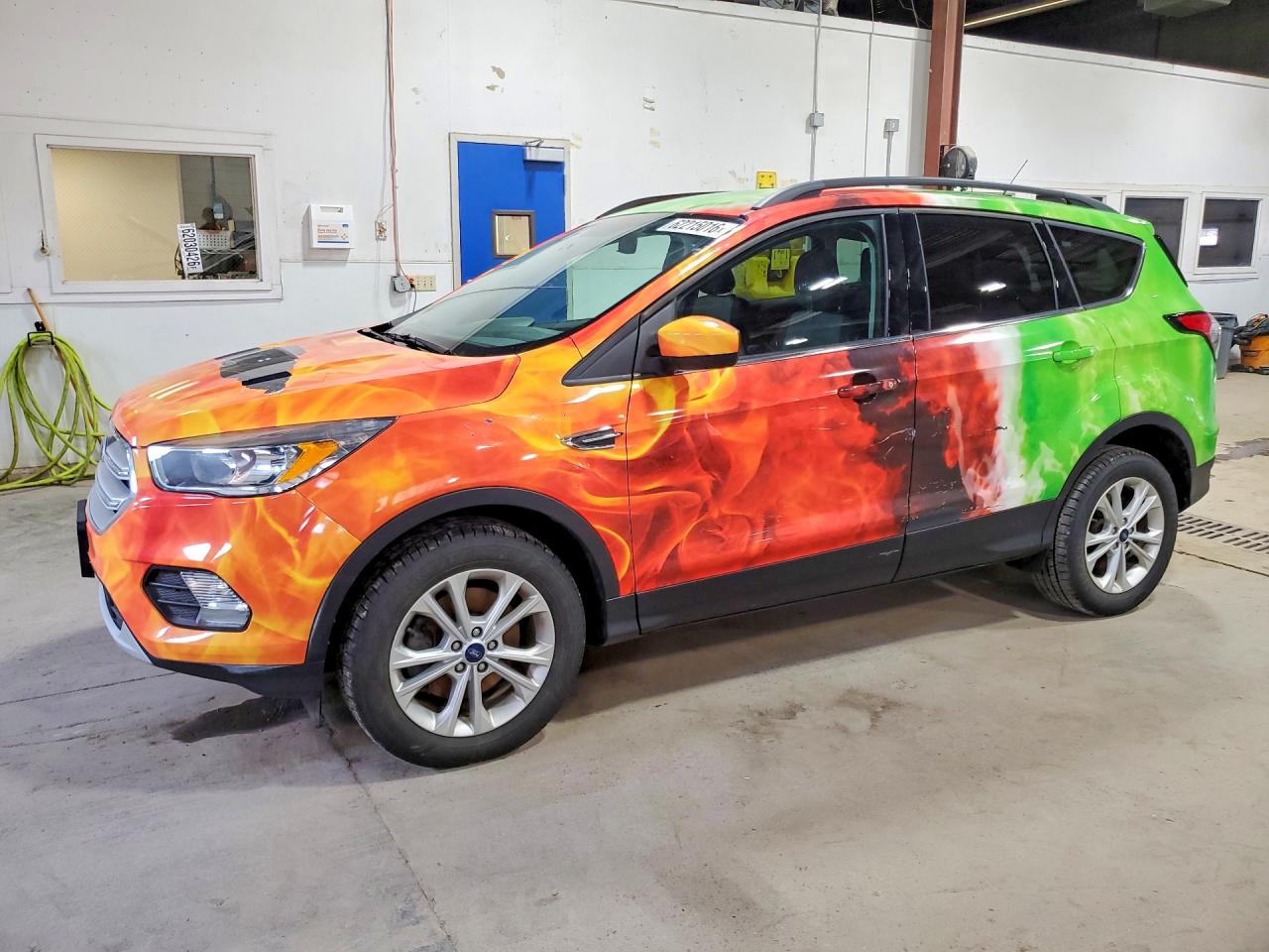 2018 FORD ESCAPE SE