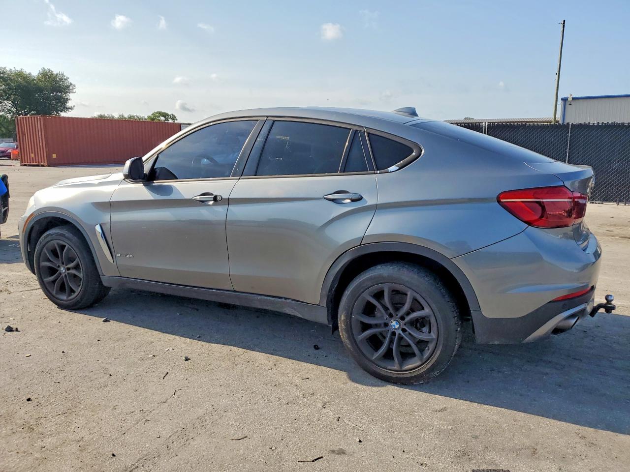 2016 BMW X6 SDRIVE35I — снимка 2