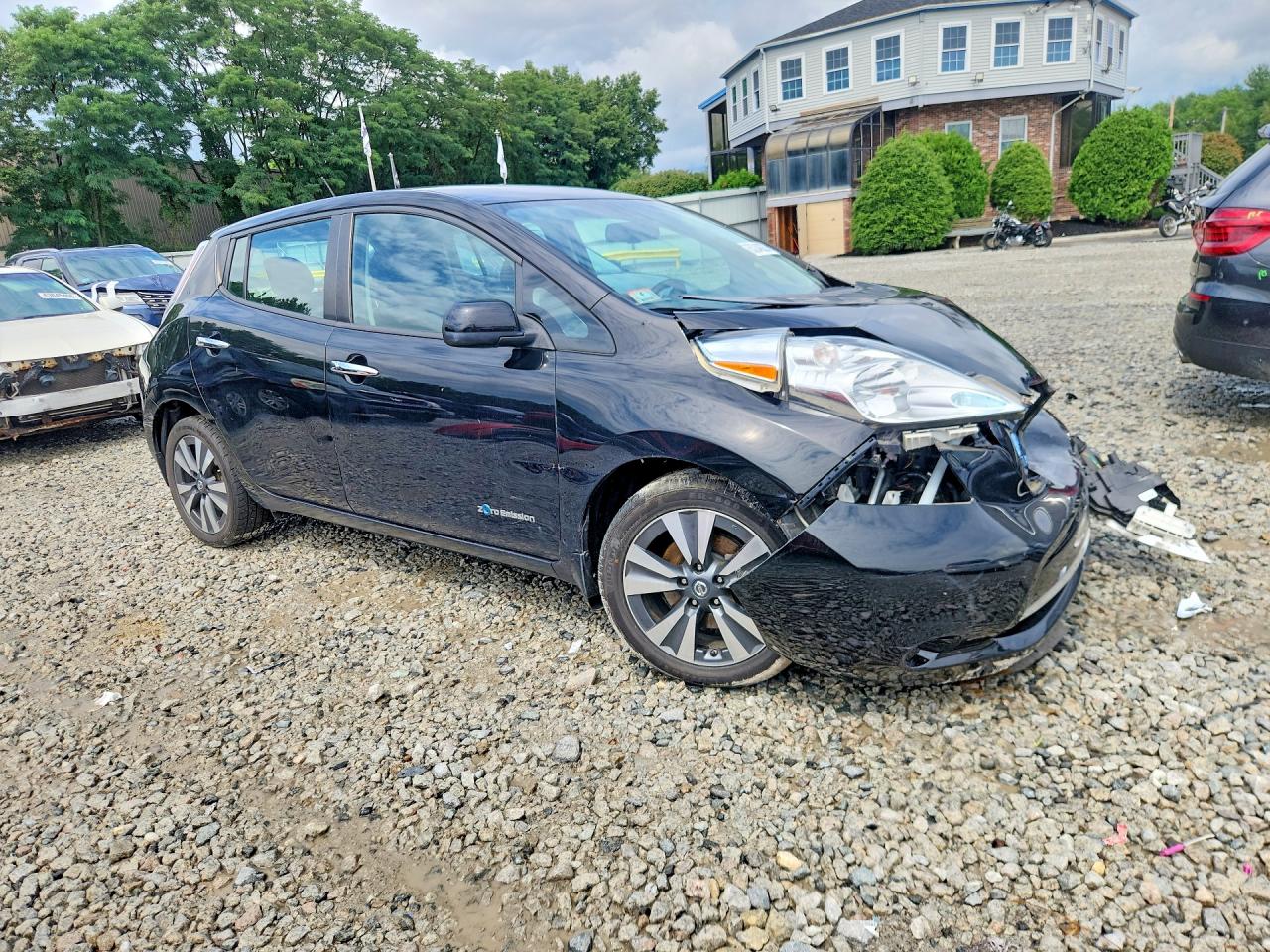 2016 NISSAN LEAF SV — снимка 4
