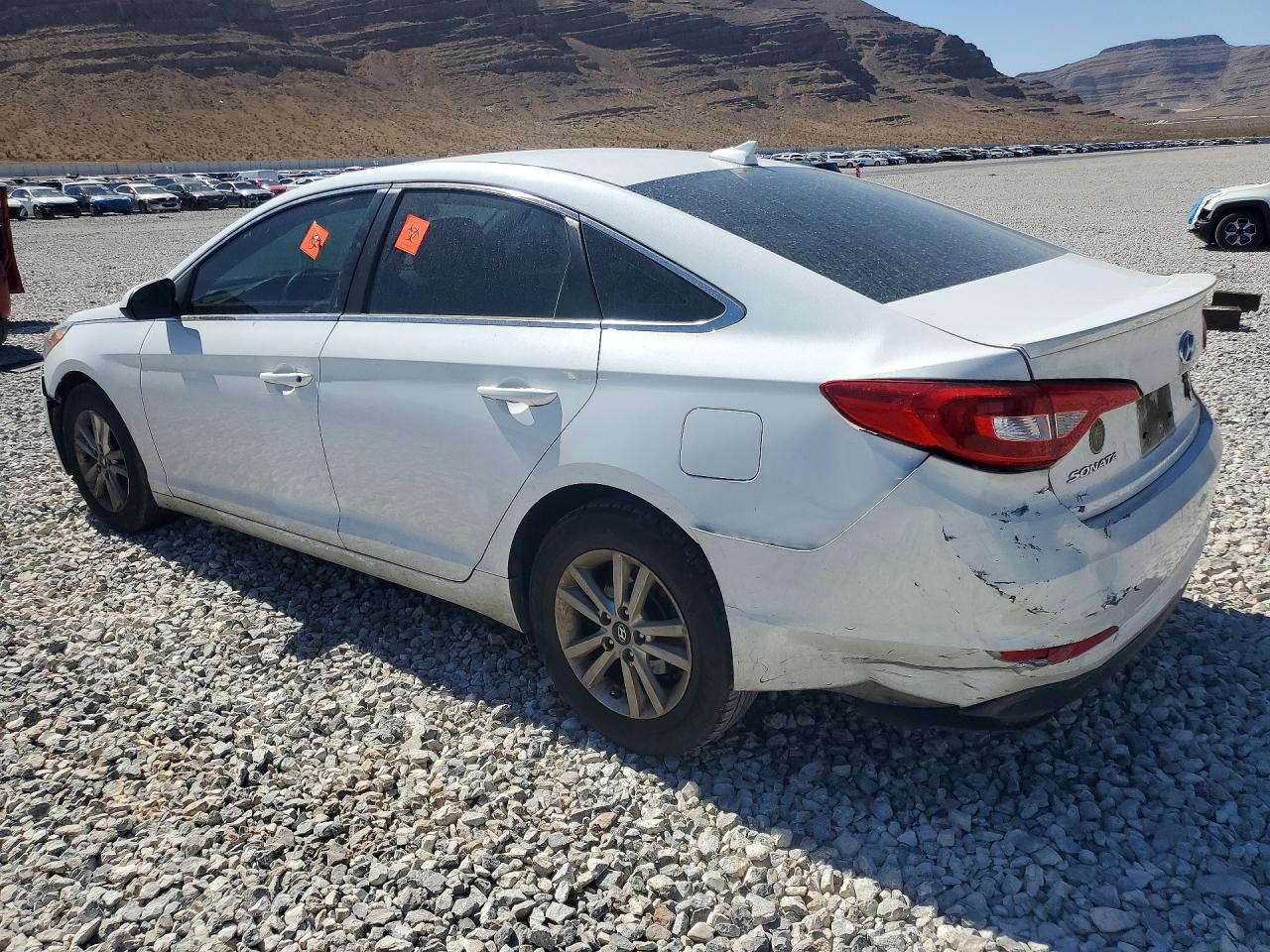 2017 HYUNDAI SONATA SE — снимка 2