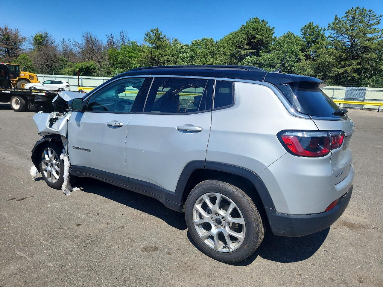 2025 JEEP COMPASS LIMITED — снимка 2