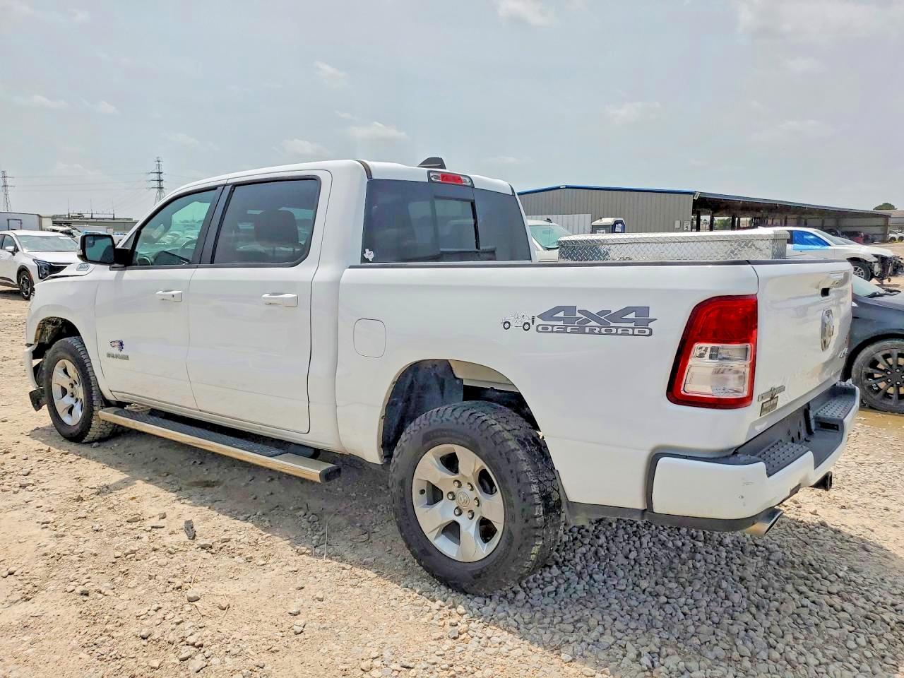 2021 RAM 1500 BIG HORN/LONE STAR — снимка 2