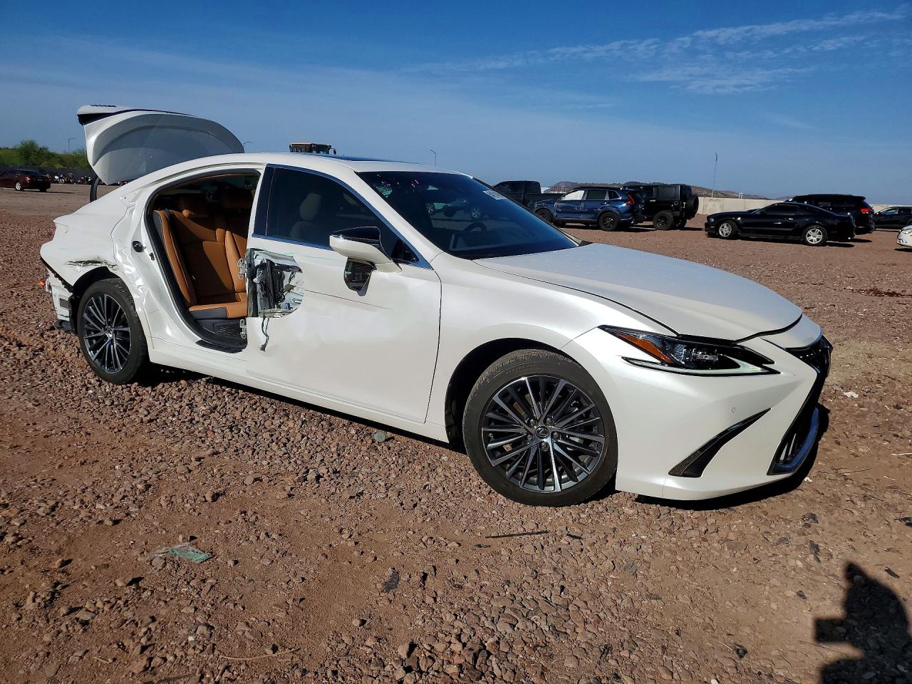 2022 LEXUS ES 300H BASE — снимка 4