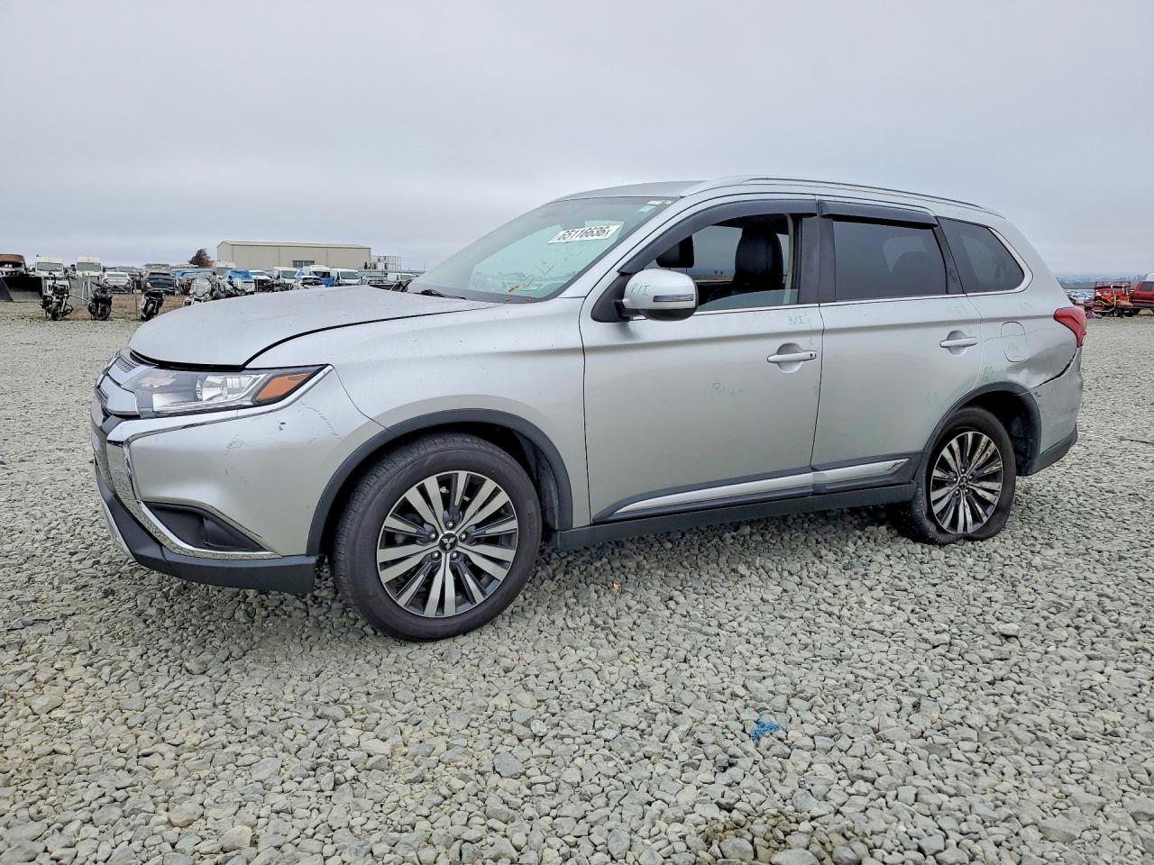 2019 MITSUBISHI OUTLANDER SE