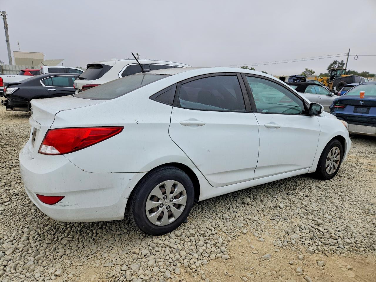 2016 HYUNDAI ACCENT SE — снимка 3