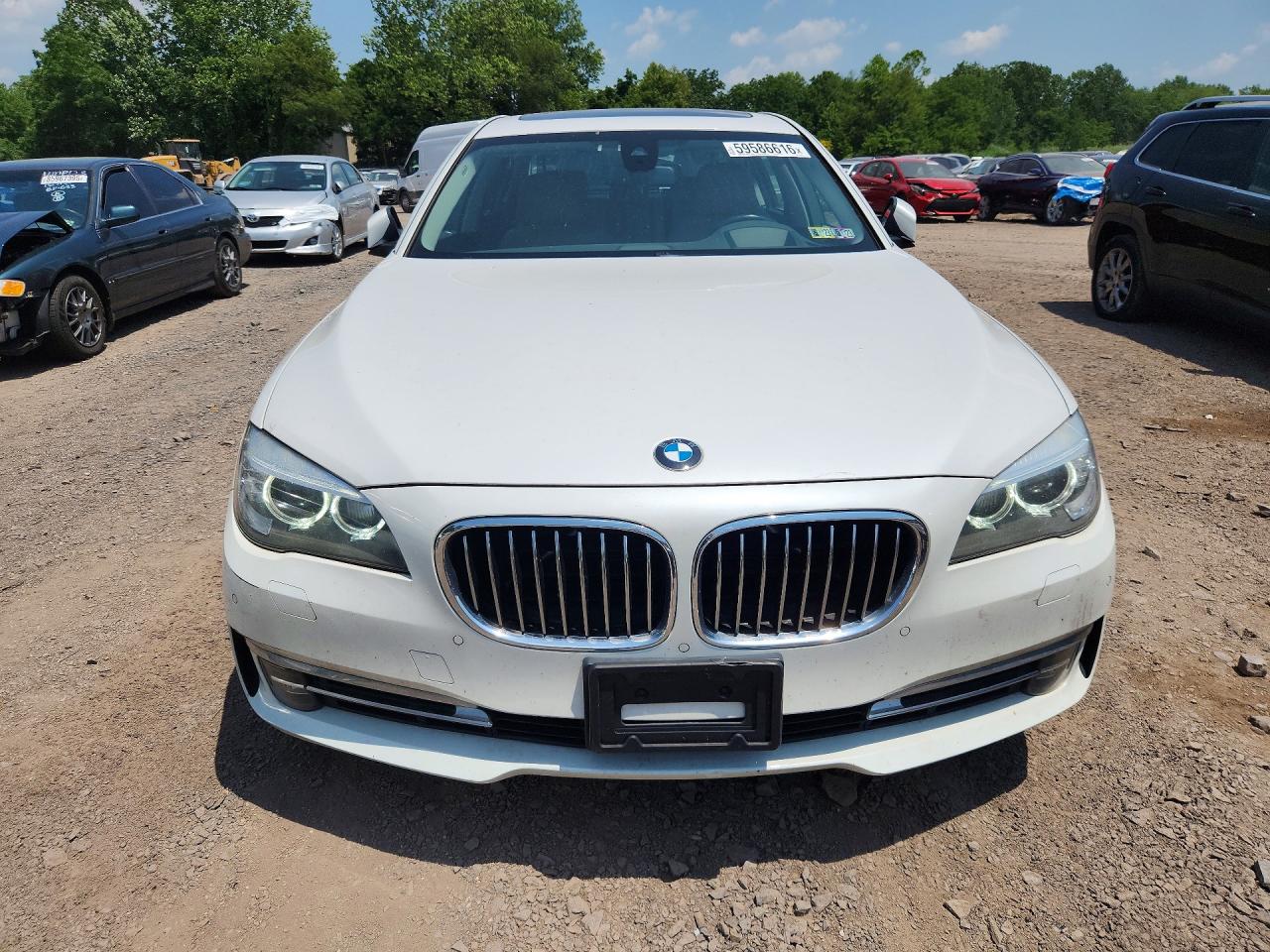 2013 BMW 740 LI — снимка 5