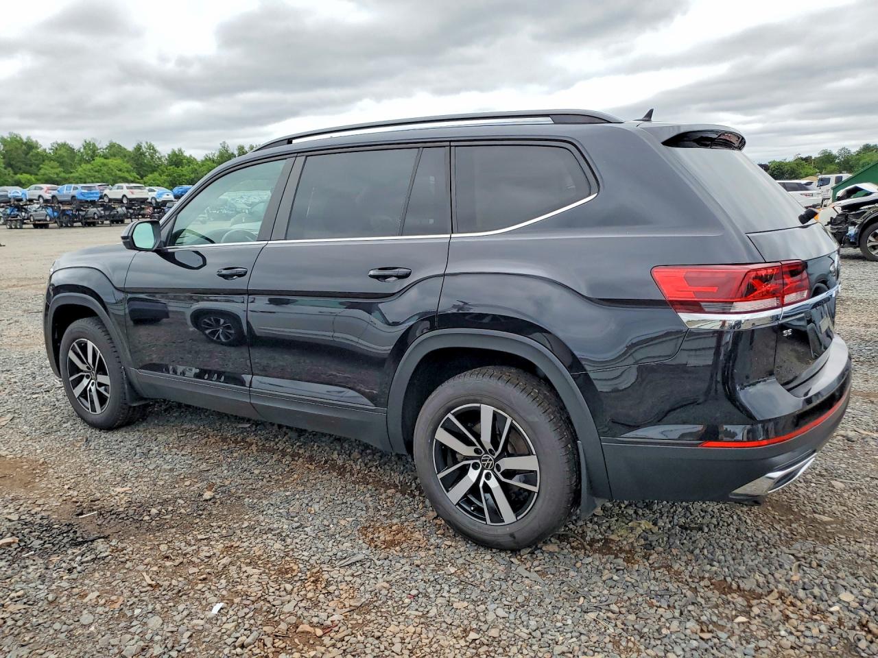 2022 VOLKSWAGEN ATLAS SE — снимка 2