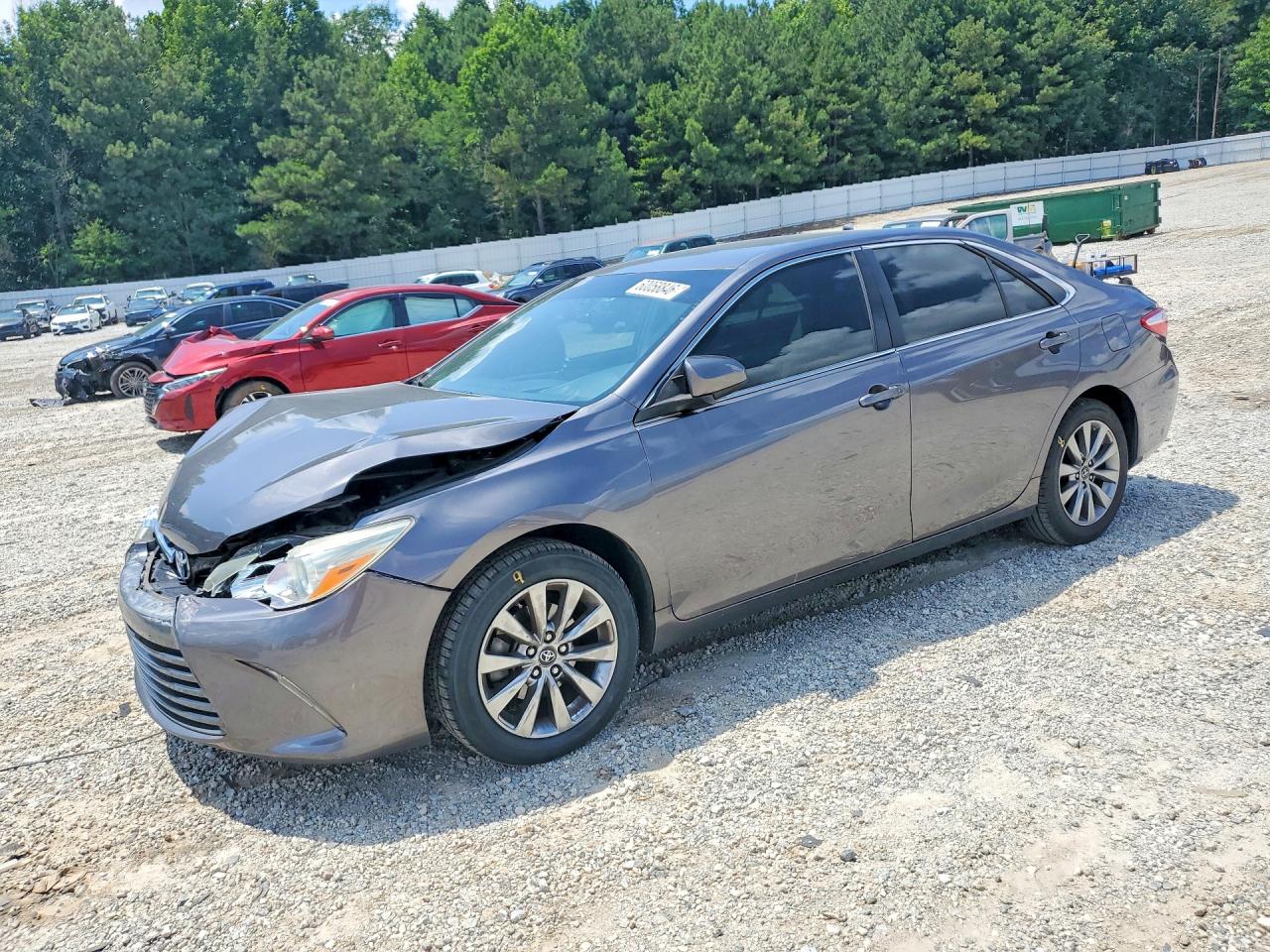 2016 TOYOTA CAMRY XLE