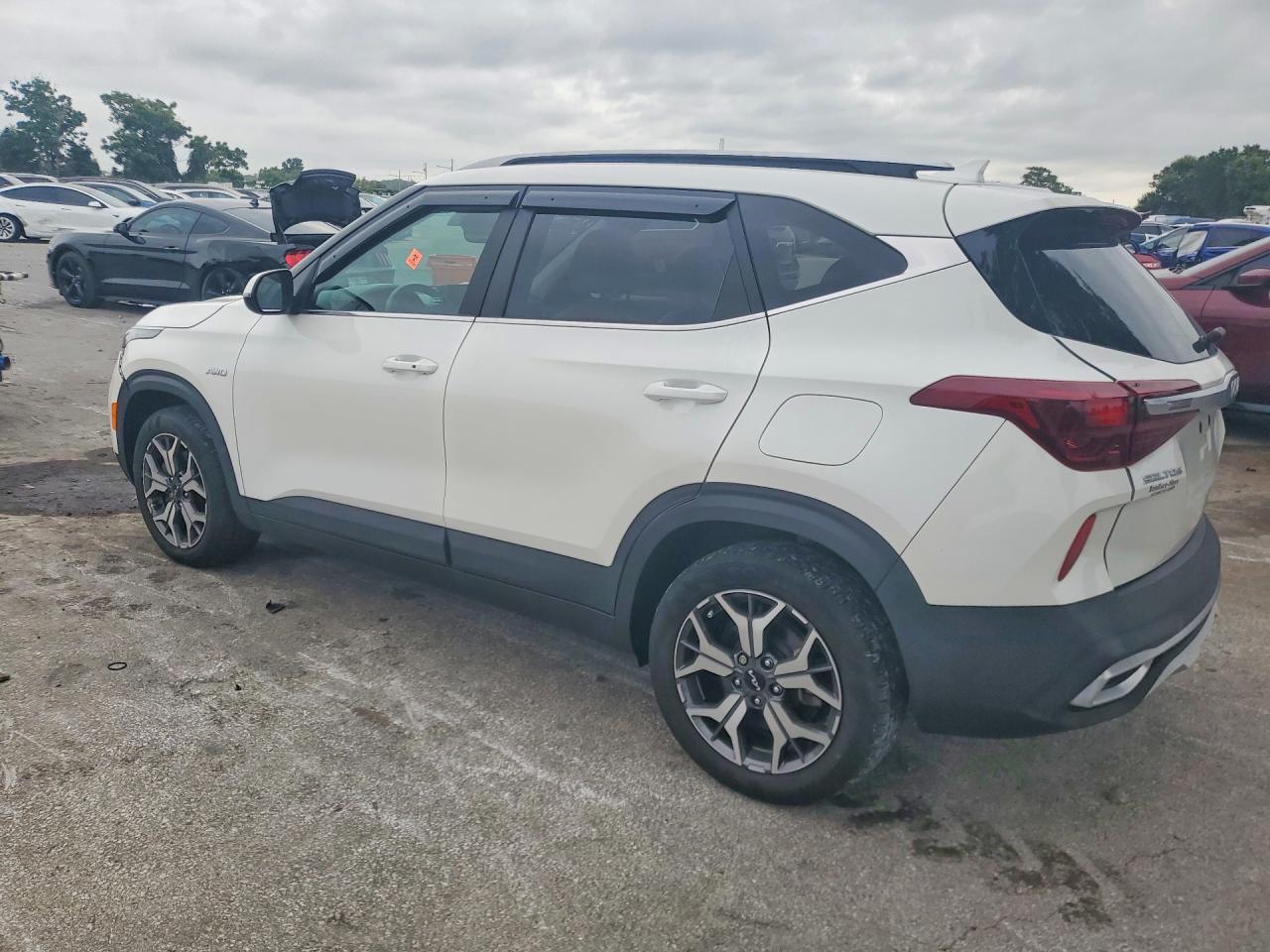 2022 KIA SELTOS EX — снимка 2